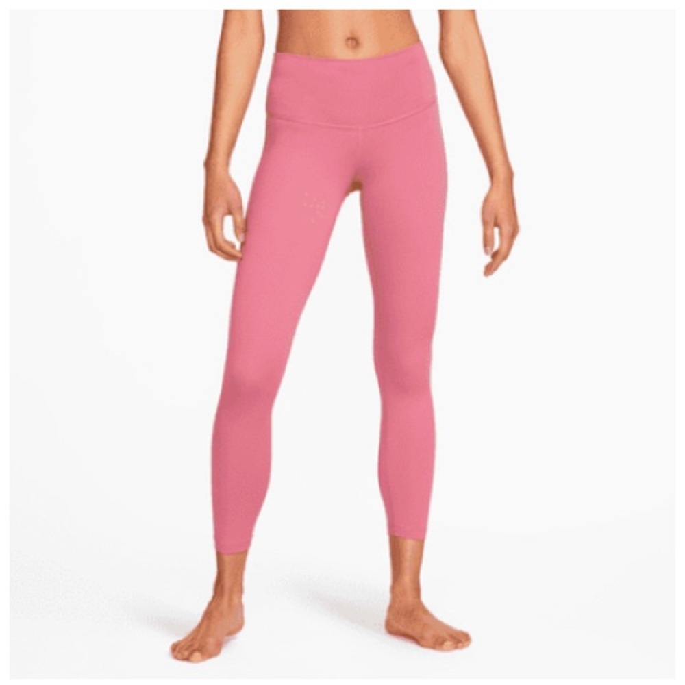 Nike yoga high-waisted 7/8 leggings size Large, Desert Berry